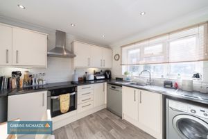 Kitchen/Diner- click for photo gallery